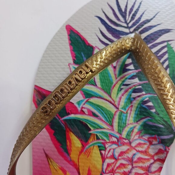 NWT Havaianas Floral Pineapple Flip Flops Size 11/12 Made In Brazil - Picture 2 of 5